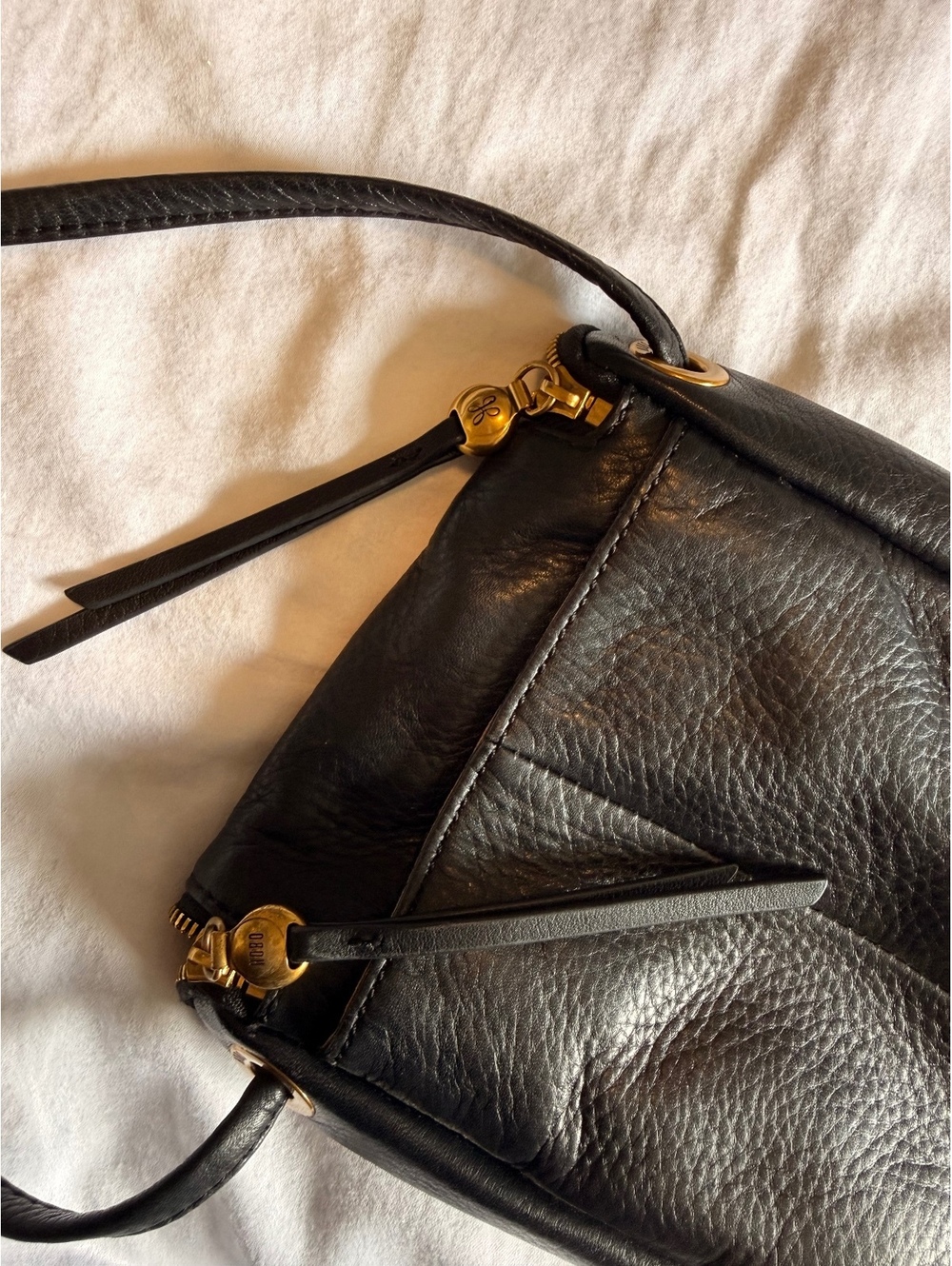 Hobo 100% genuine leather small black crossbody bag gold hardware cotton lining - Picture 6 of 11